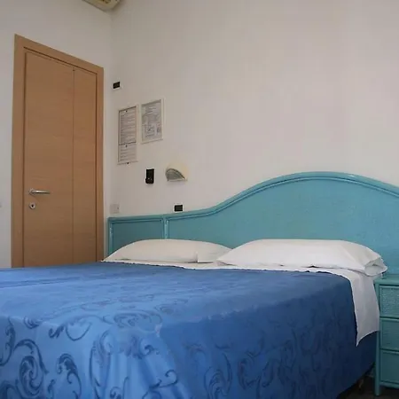 Mauri Hotel