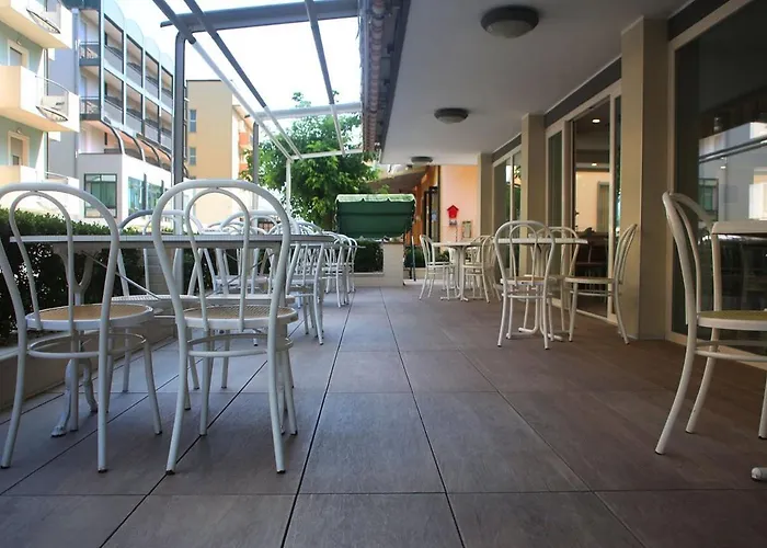 Hotel Mauri Marebello