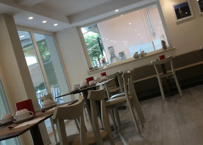 Mauri Hotel Marebello